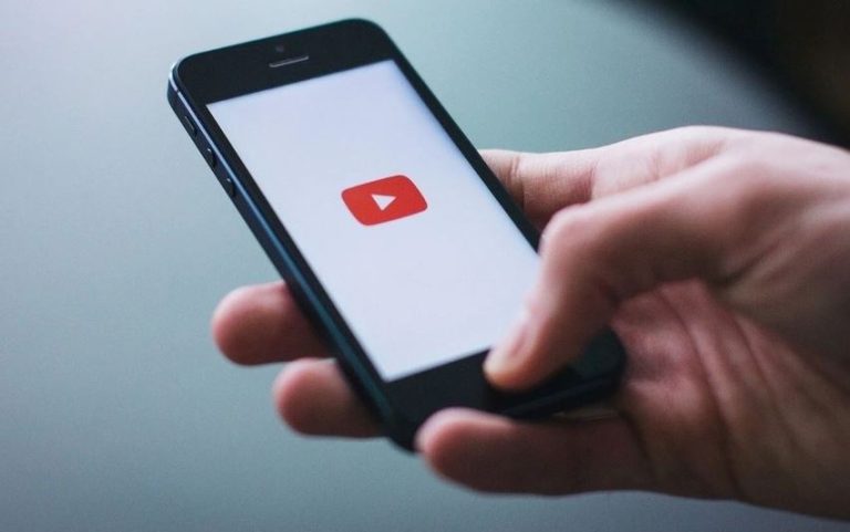 How to Fix YouTube Not Playing Videos on Android in 2022